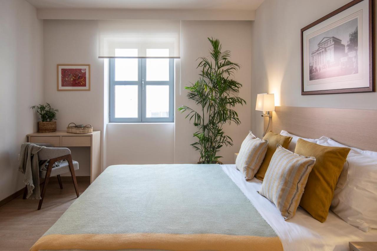 Gallery Suites & Residences Pireusz Kültér fotó