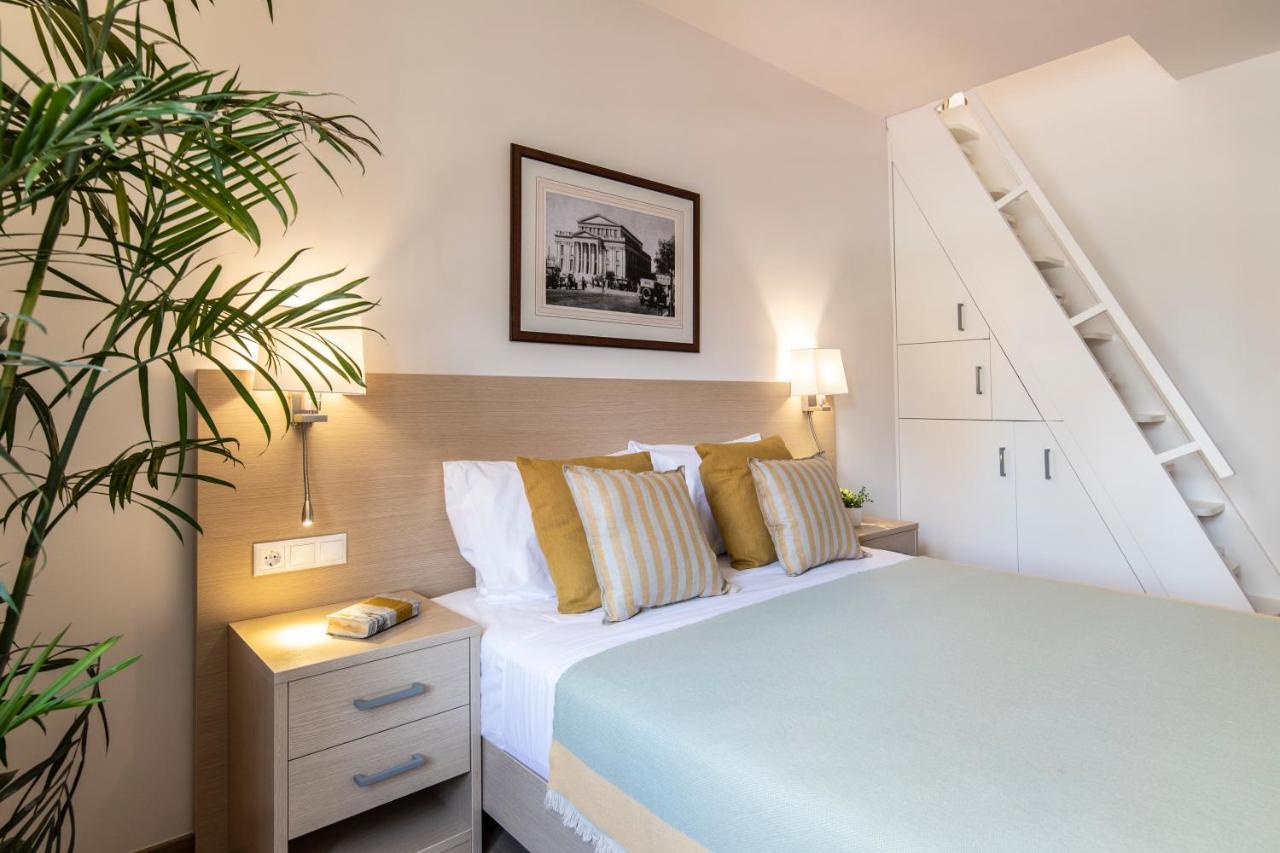 Gallery Suites & Residences Pireusz Kültér fotó
