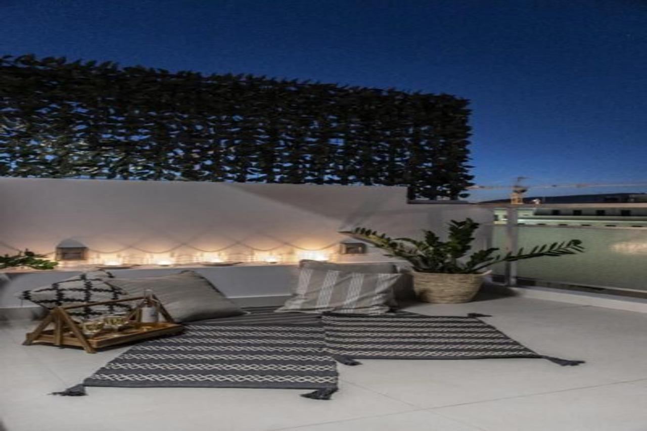 Gallery Suites & Residences Pireusz Kültér fotó