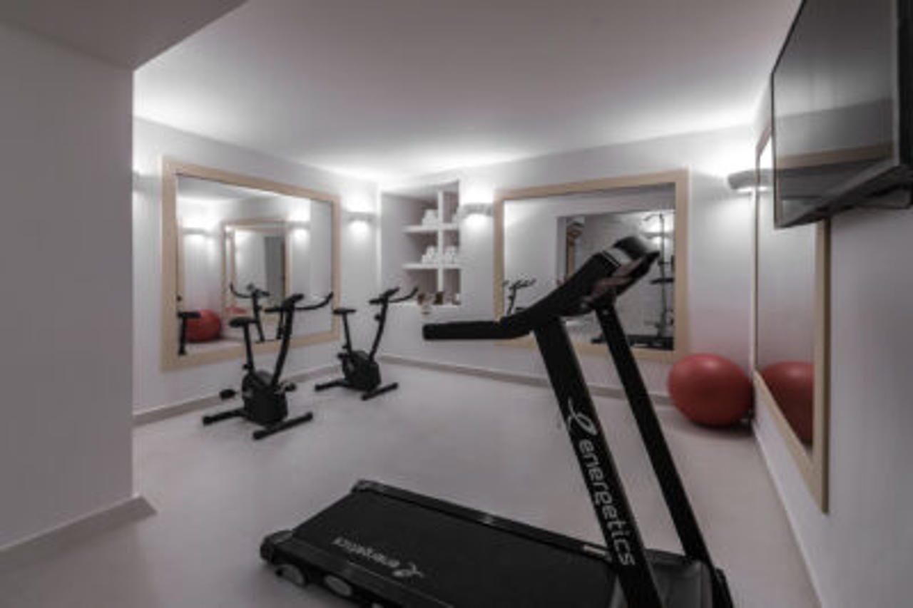 Gallery Suites & Residences Pireusz Kültér fotó