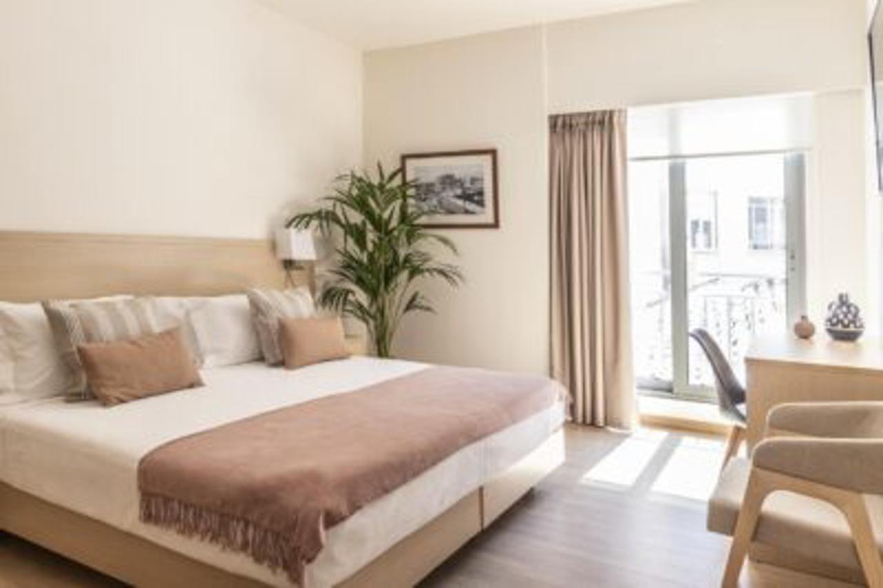 Gallery Suites & Residences Pireusz Kültér fotó