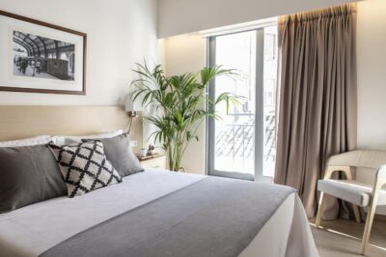Gallery Suites & Residences Pireusz Kültér fotó